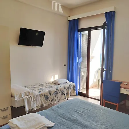 Stella Del Tirreno 2* 스펠론가