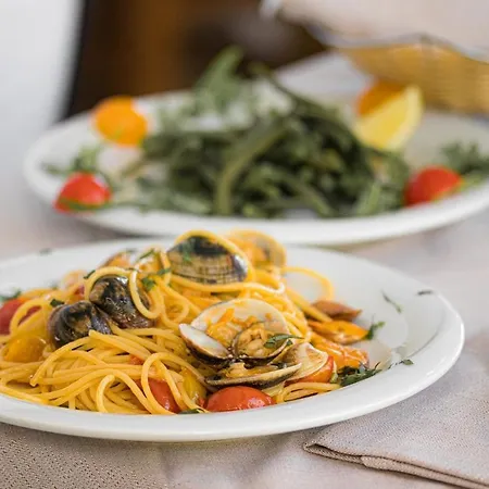 Stella Del Tirreno 2* 스펠론가